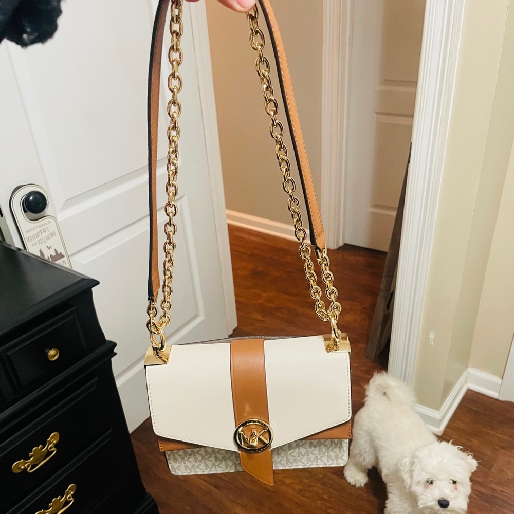 Michael Kors purse